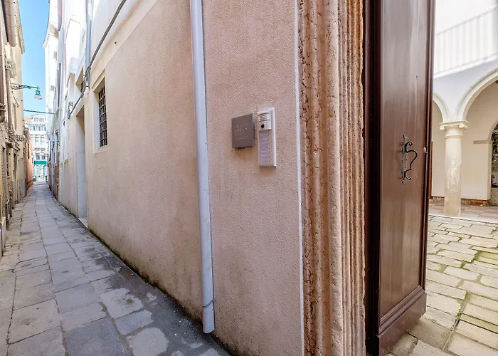 Ca' Moro Clemente * Venice